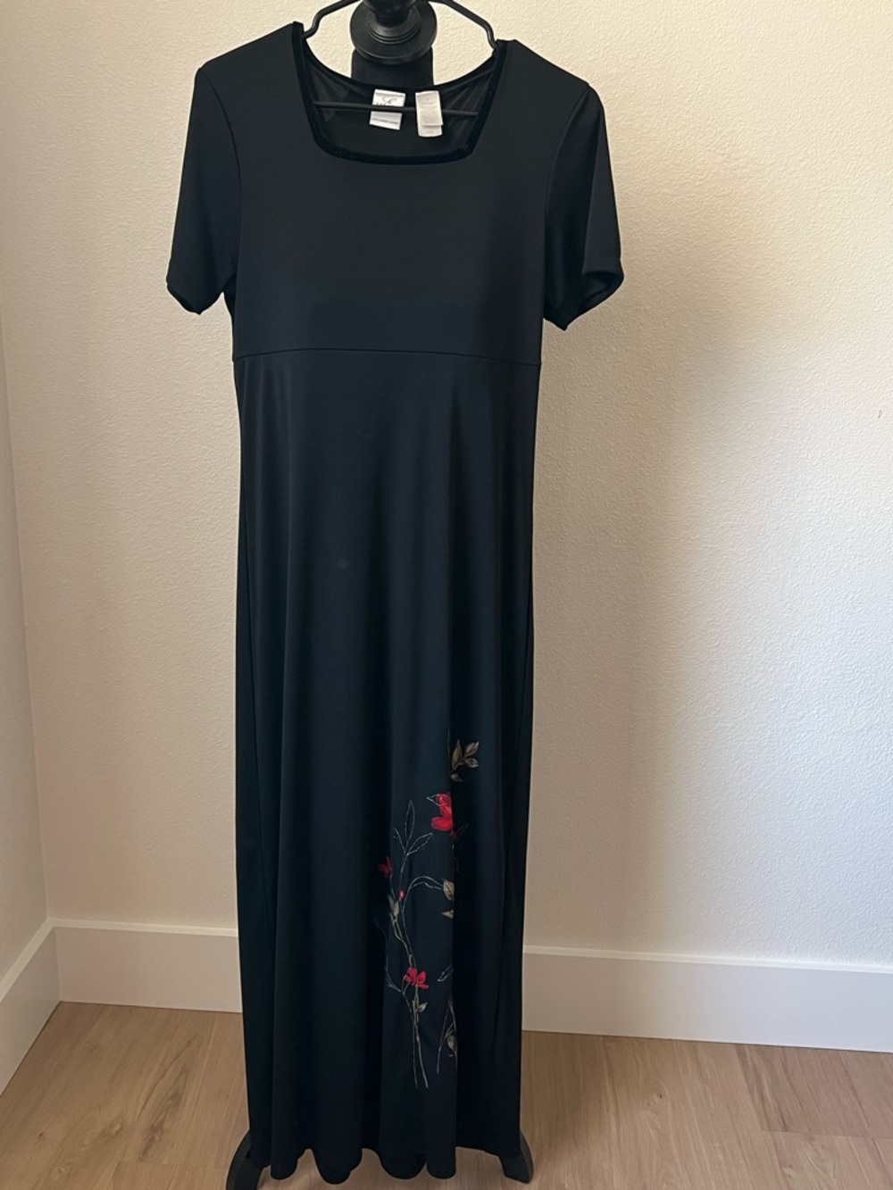 Liz Claiborne Black Maxi Dress with Red Floral Embroidery